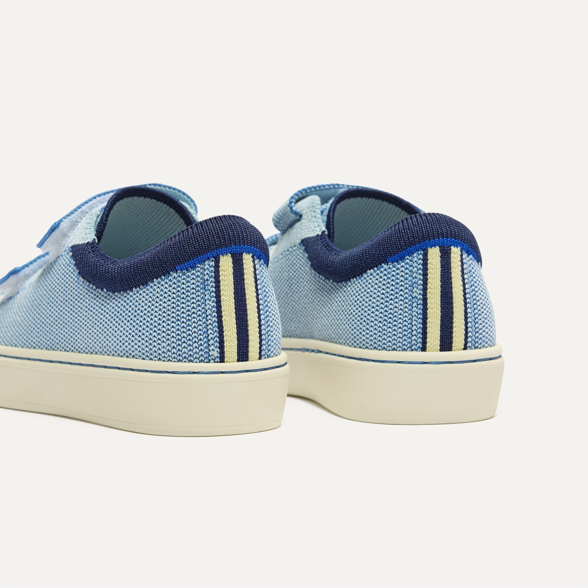 068_Kids_Strap_Sneaker_Style_Berry_Blue_Heel_4445.jpg