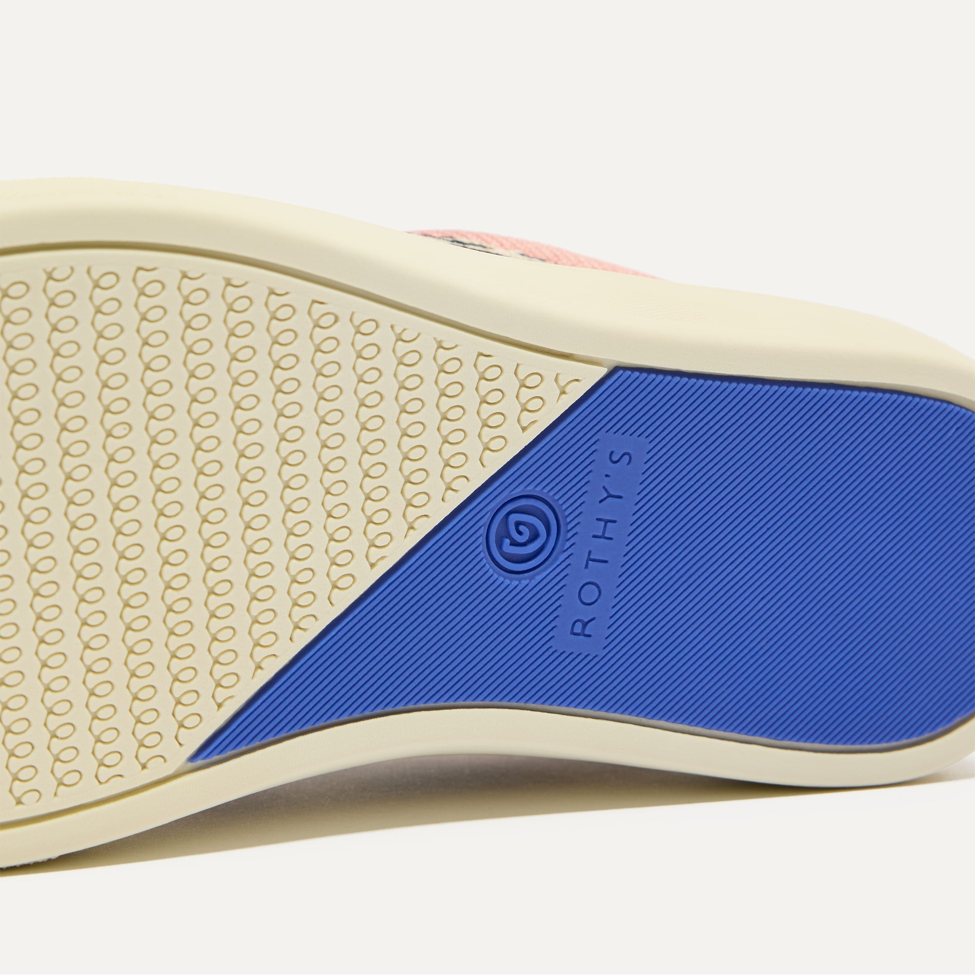 068_Kids_Strap_Sneaker_Style_Cat_Blush_Sole_1227.jpg