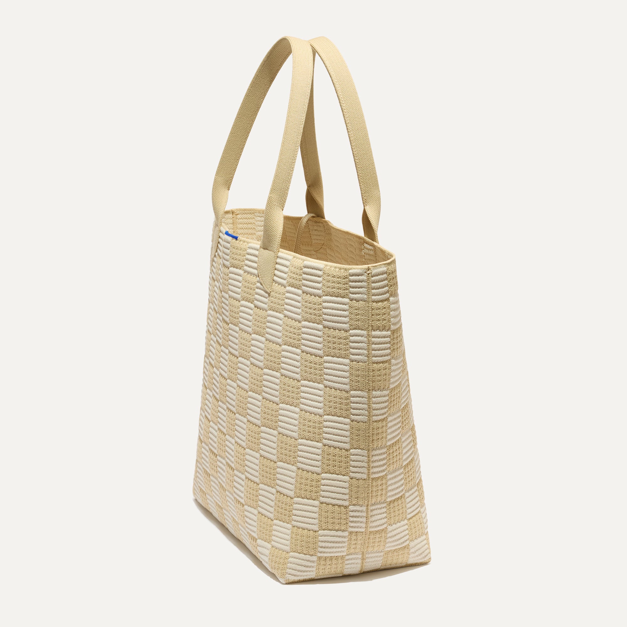086_LightweightTote_CheckerSand_45Degree_6778.jpg