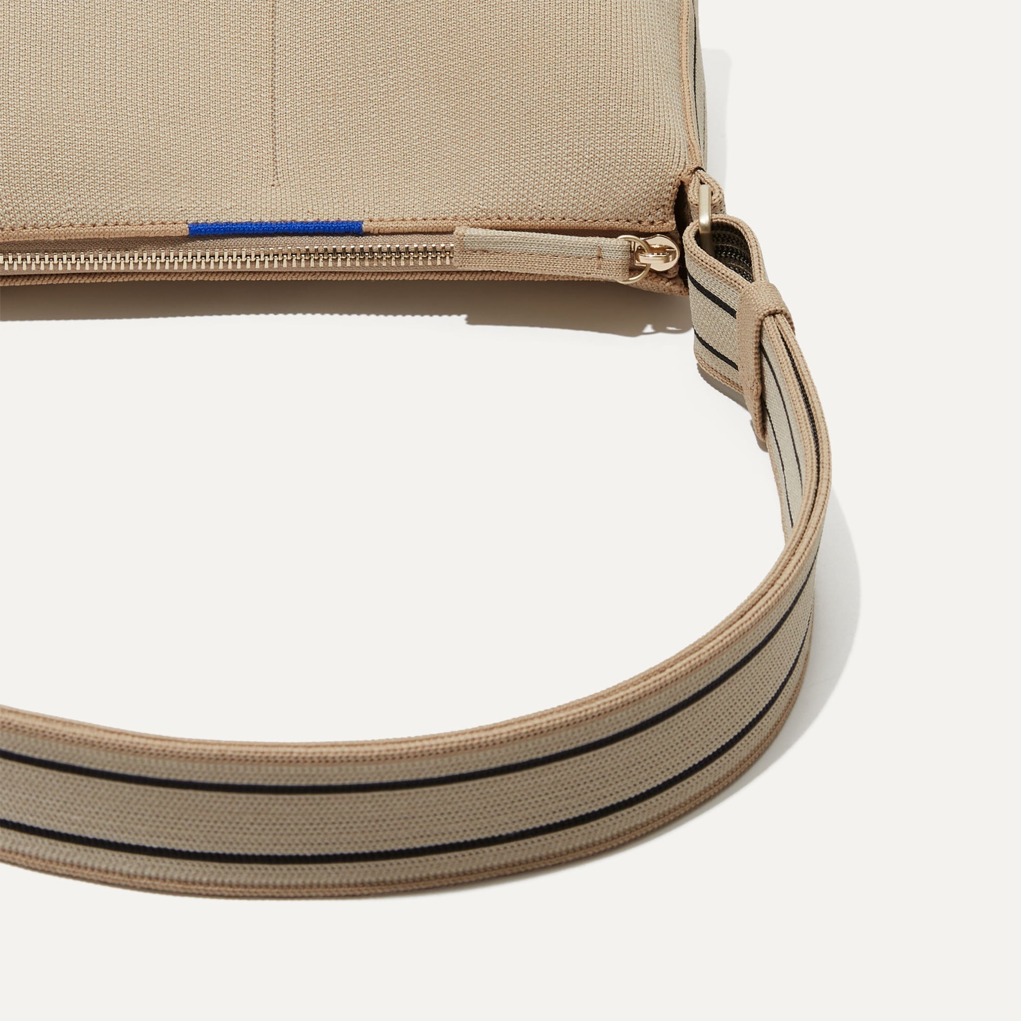 142_CasualCrossbody_Parchment_Strap8473.jpg
