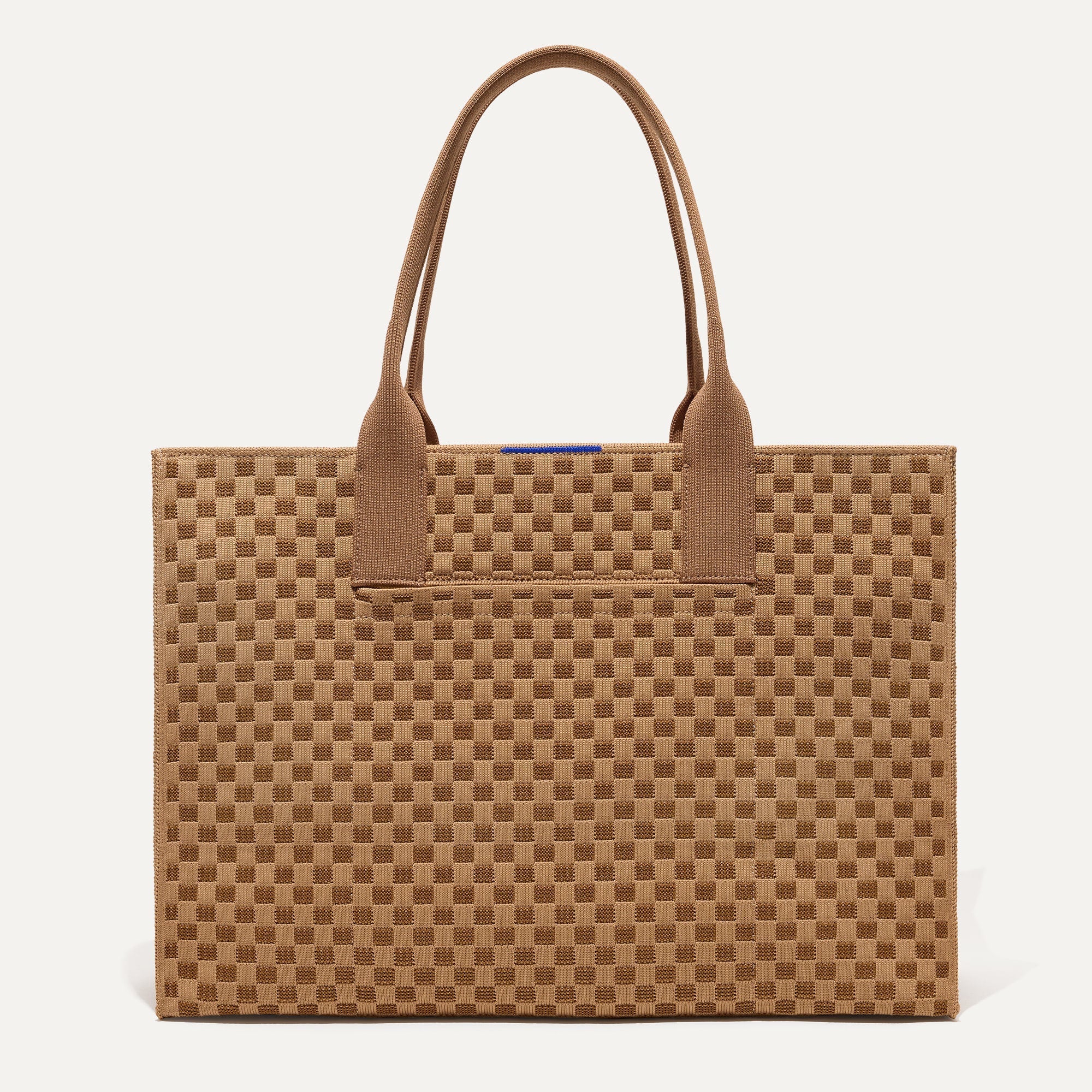 162_ClassicTote_Hazelnut_Front_4379_shop_d6482f1d-fad3-4d44-a7d2-63d45b963be0.jpg