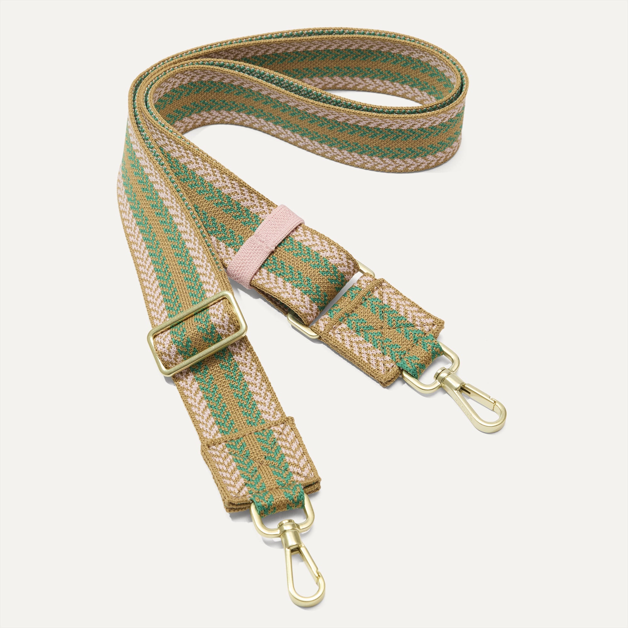 167_CrossbodyStrap_EarthyChevron_Strap_2197_06f47ab7-d8d1-4e1c-b09f-f36e3a5c5be8.jpg