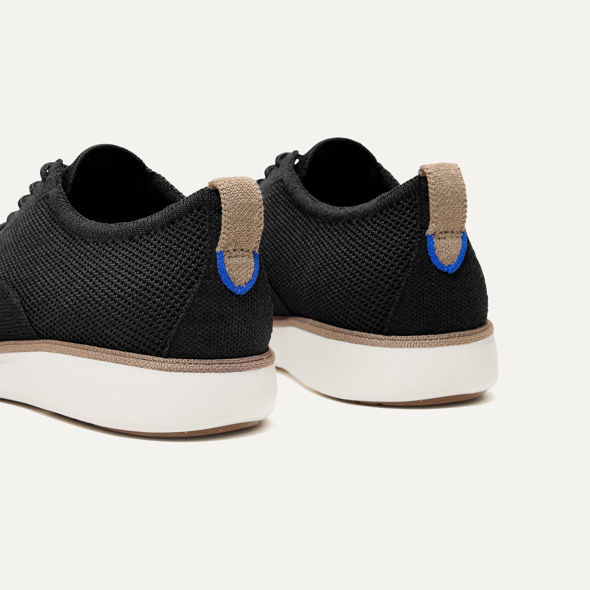 204_Oxford_Black_HeelDetail_0291.jpg