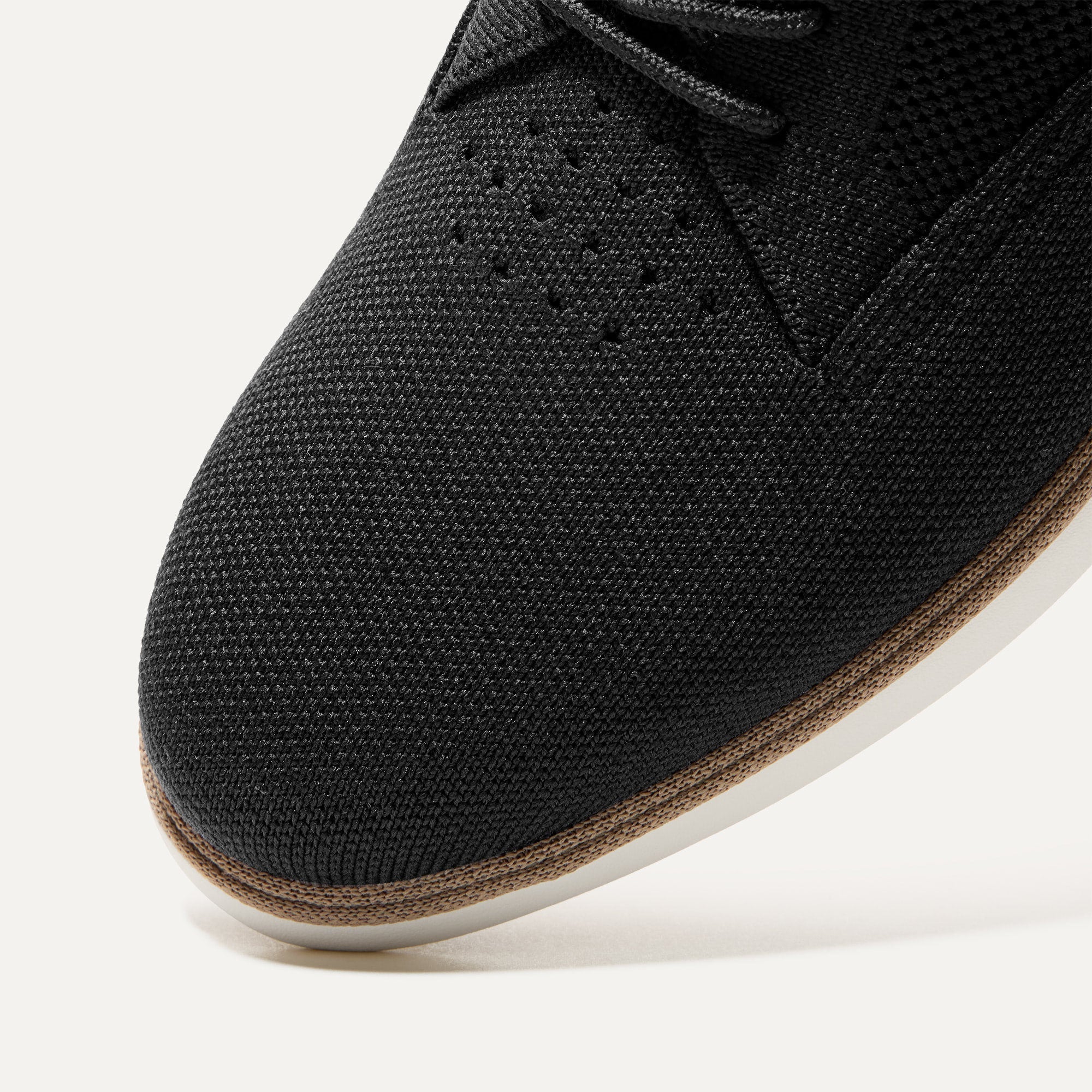 204_Oxford_Black_ToeDetail_0237.jpg