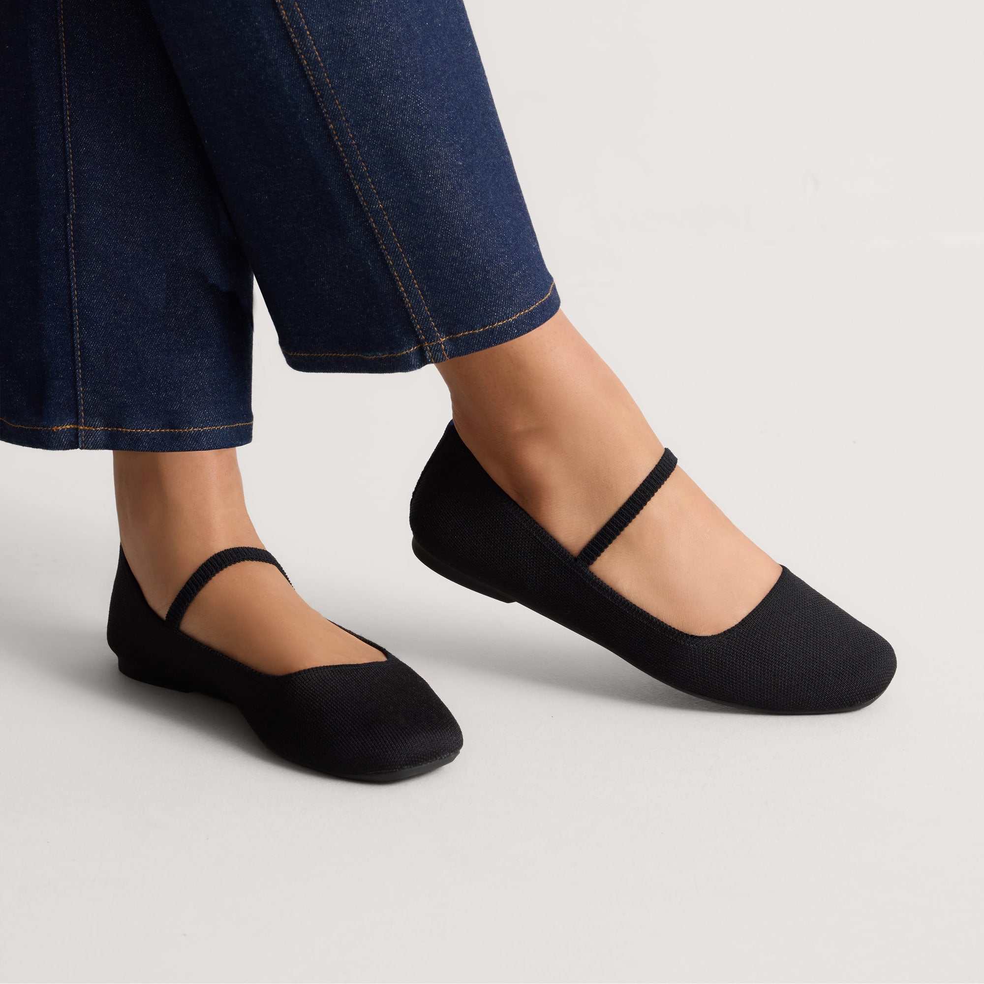 232_MaxSquareMaryJane_Black_OnFigure_2234.jpg