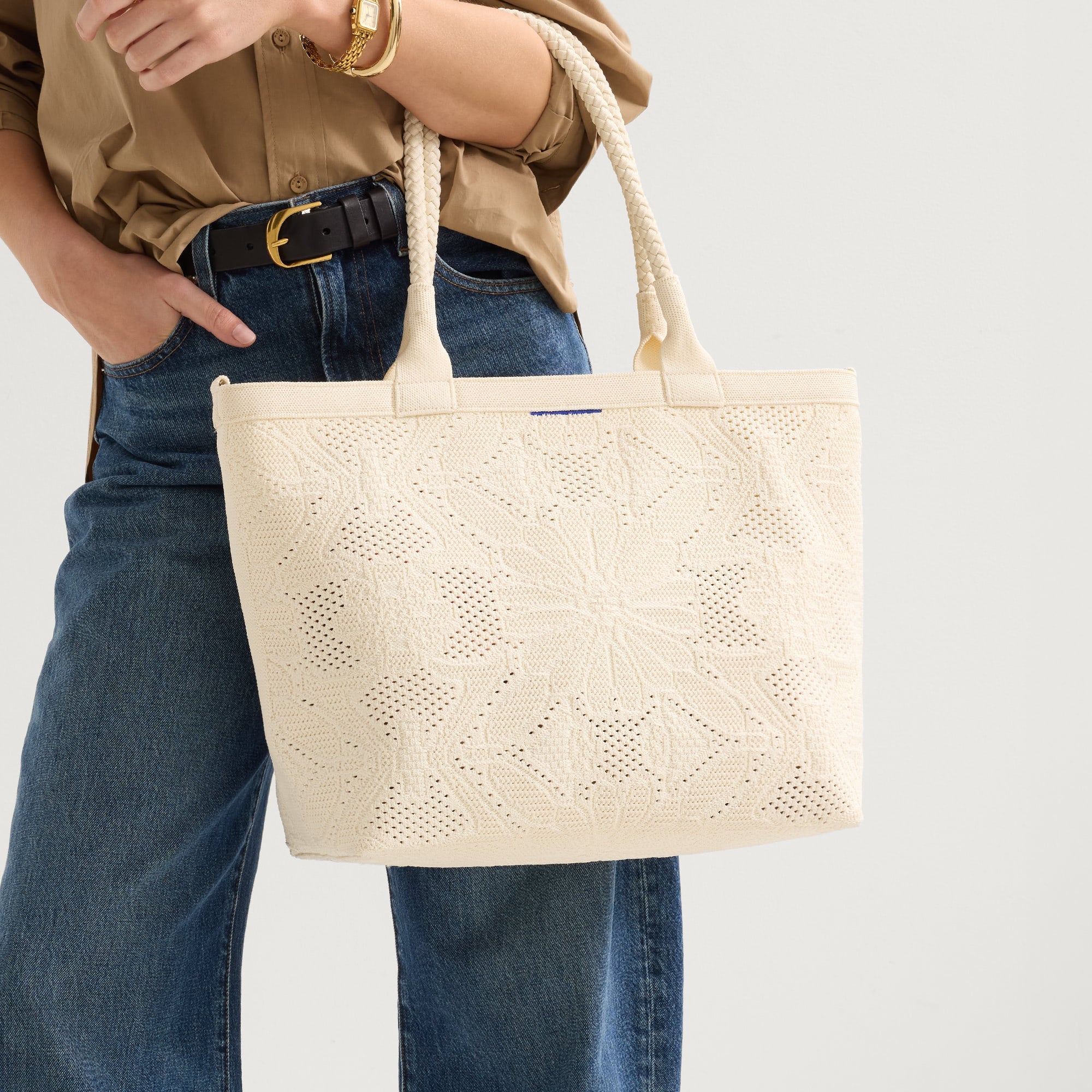 279_Lightweight_Zip_Tote_-_Braided_Handle_Moon_ower__On_Figure_1430_pdp.jpg