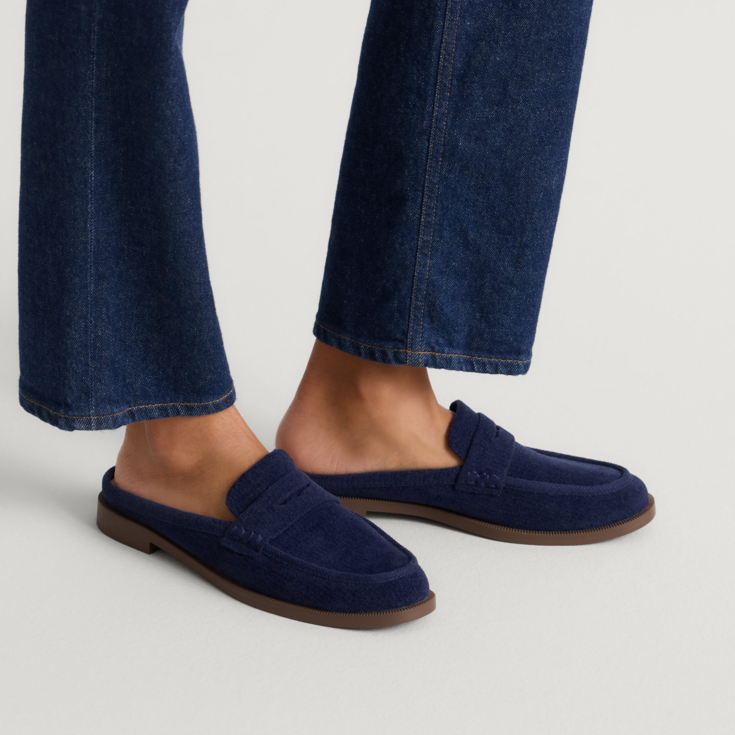 311_ReVelvetPennyLoaferMule_Navy_Parts_0997.jpg