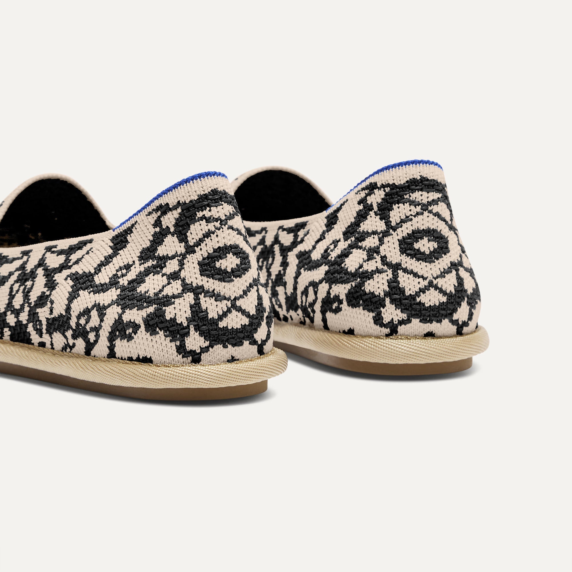 316_CruiserLoafer_EspressoBloom_Heel_4521_e040de43-d545-4e6d-ade2-63625c328571.jpg