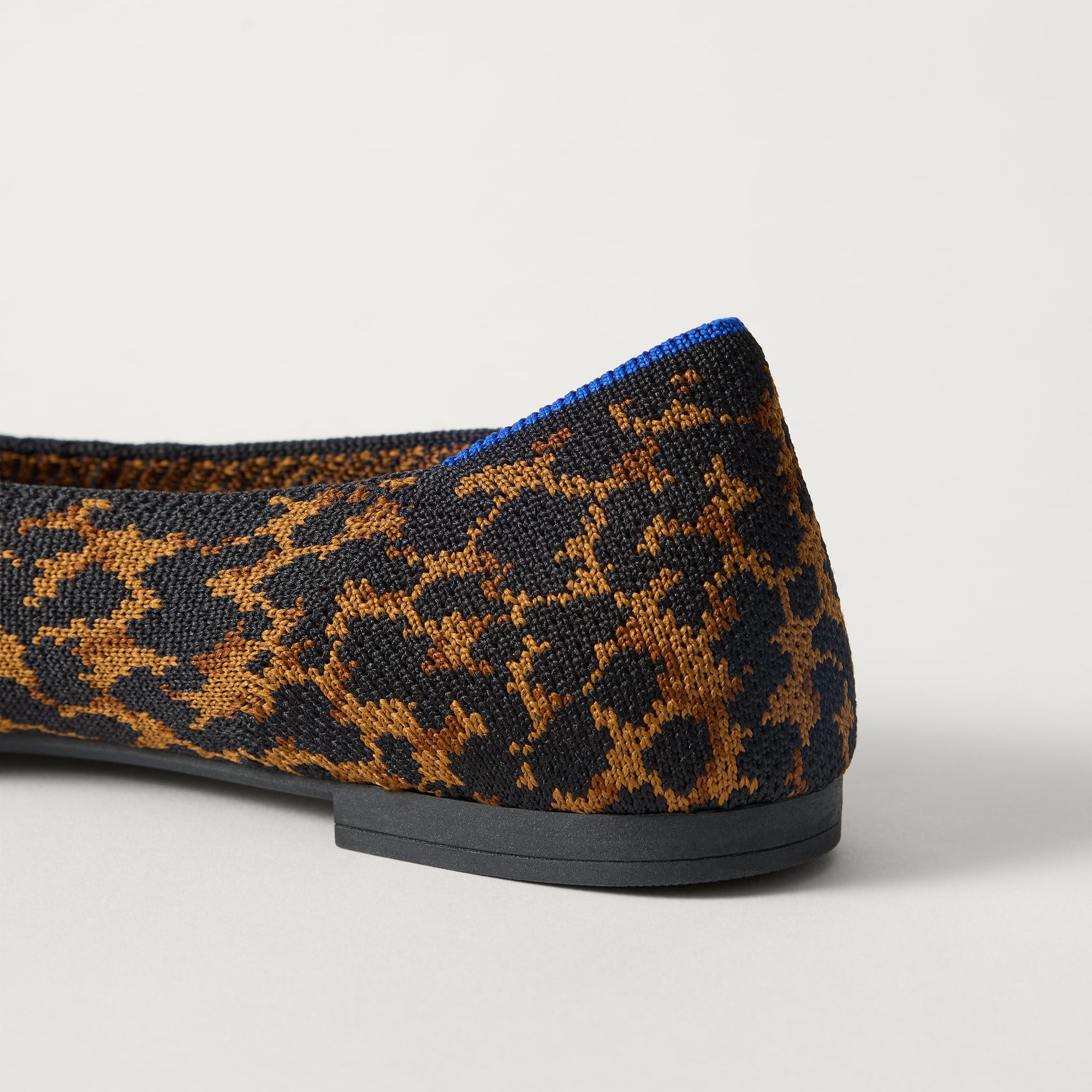 320_FinePoint_ClassicTorte_Heel_2323.jpg