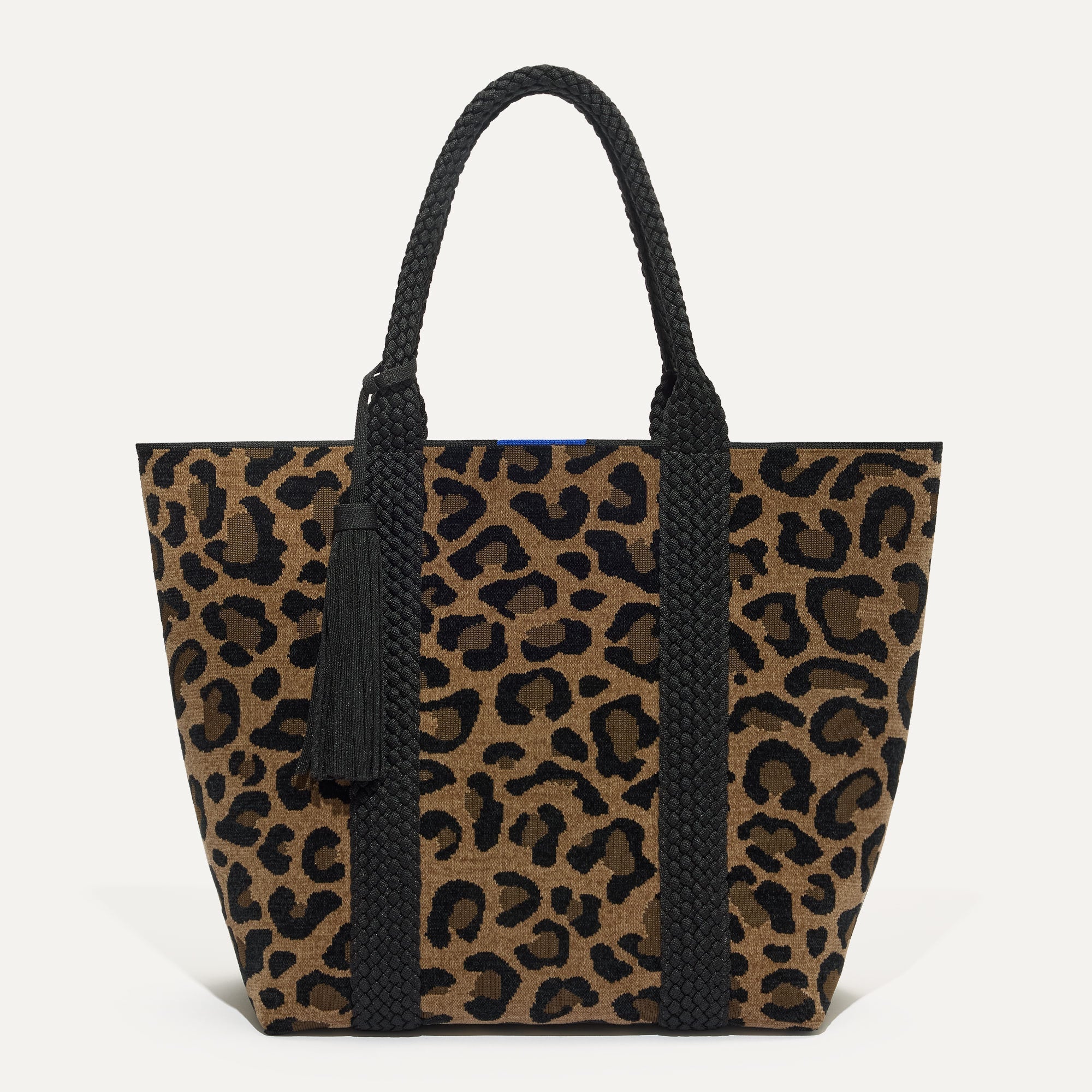 348_LightweightTote_ReVelvet_Cat_Front_5546.jpg