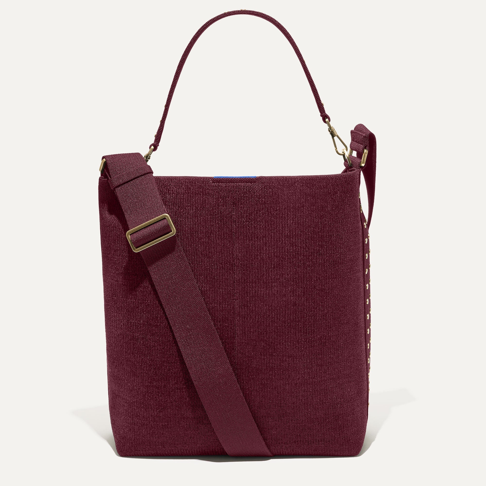 358_ReVelvet_BucketBag_ReVelvet_Syrah_Front_4878.jpg