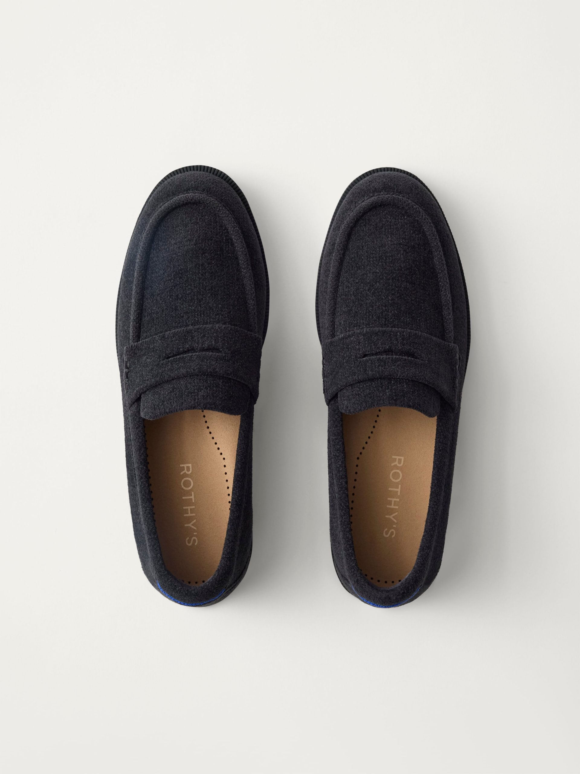 360_PennyLoafer_ReVelvetBlack_PrimaryOverhead_5656_shop_627aa93f-a658-4982-9ea1-2d21ff887bcf.jpg