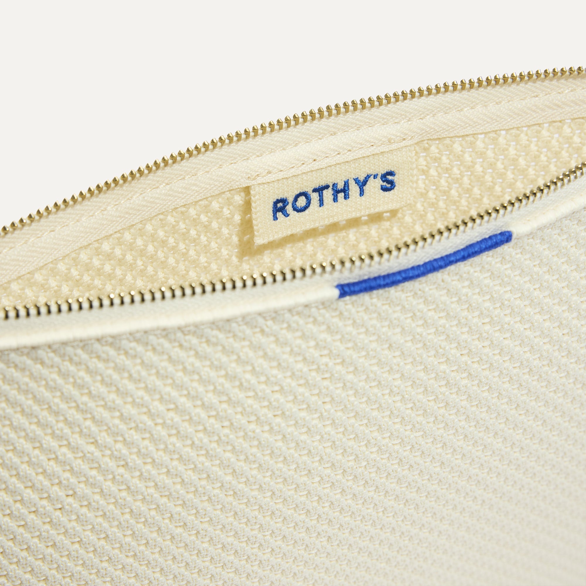 422_ConvertibleClutch_LoveBirdOpen-Knit_Inside_7668.jpg