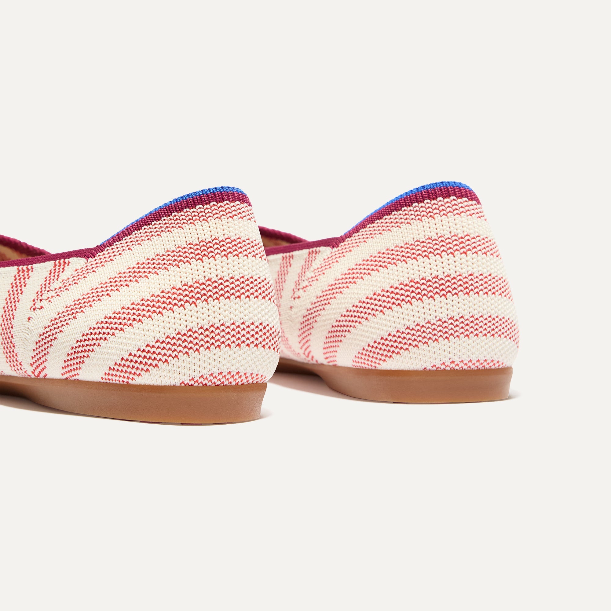 441_DailyFlat_CoralCabanaStripe_Heel_6665.jpg