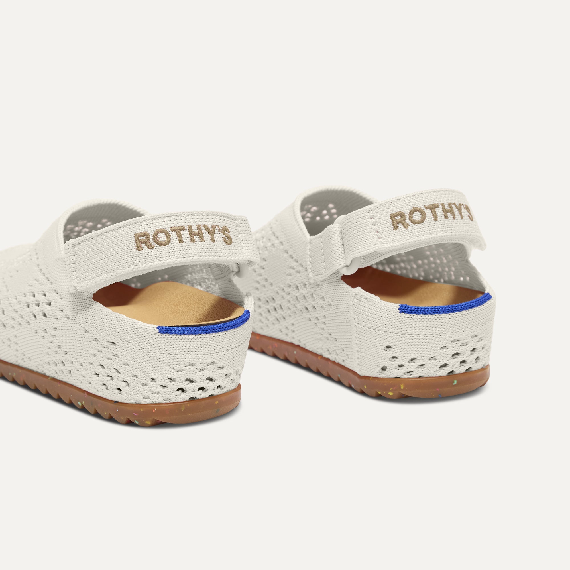 443_KidsClog-UTopline_WhiteCrochet_Heel_7458.jpg