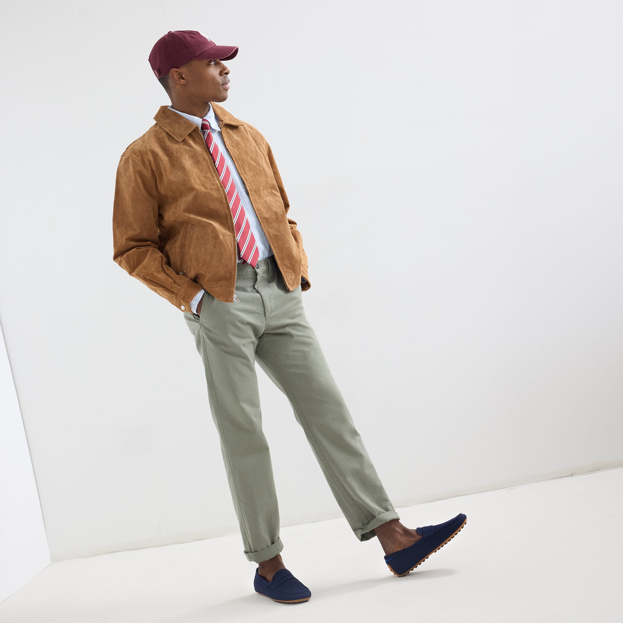463_Men_s_Daily_Driver_Navy_On_Figure_v1422_pdp.jpg
