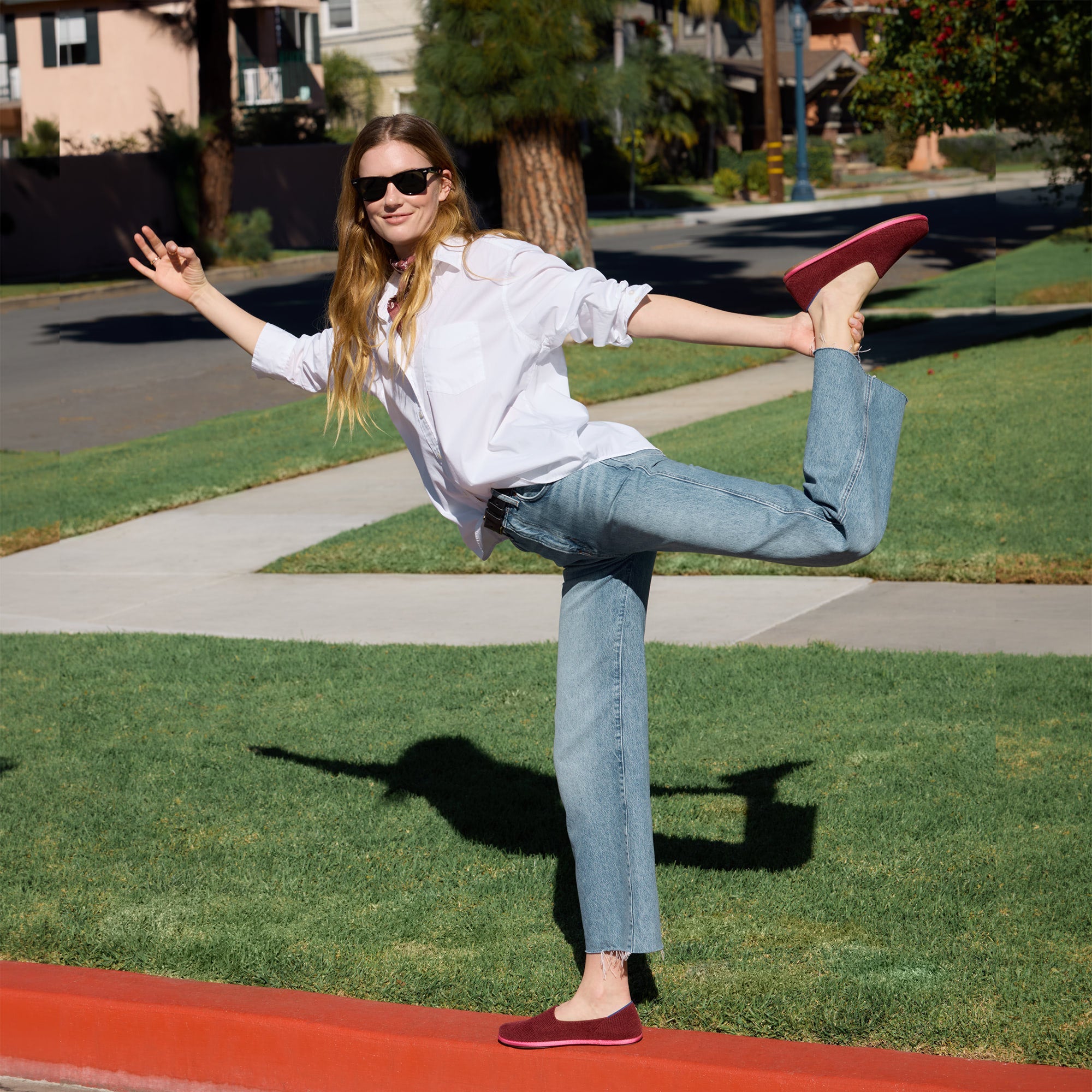 476_CruiserLoafer_ReVelvetCabernet_OnFigure_43224_pdp.jpg
