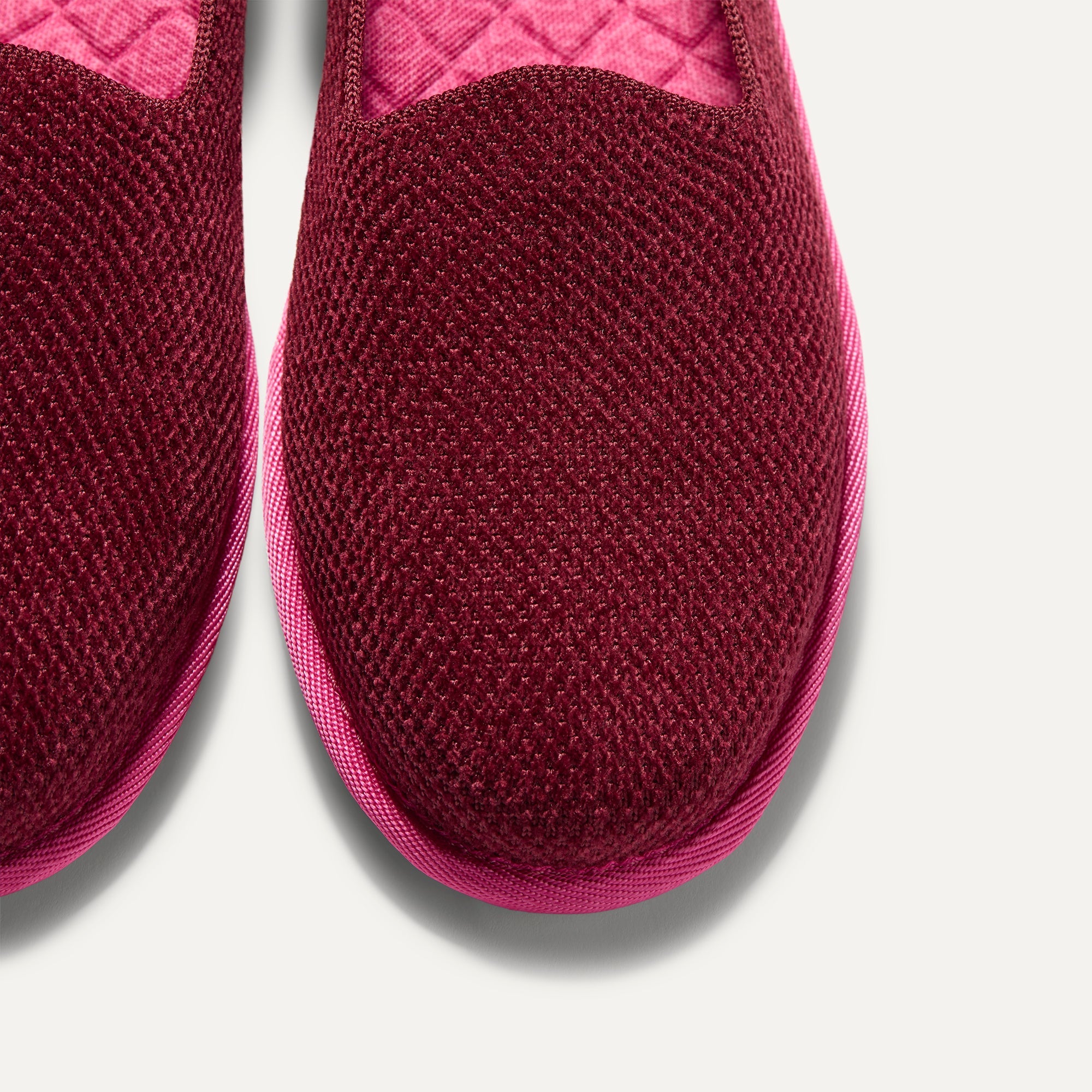 476_Rothys_Cruiser_Loafer_-_ReVelvet_ReVelvet_Cabernet_Toe_detailMacro_6513_499d5c4a-c688-4581-81d5-2cf3a1e5c7a5.jpg