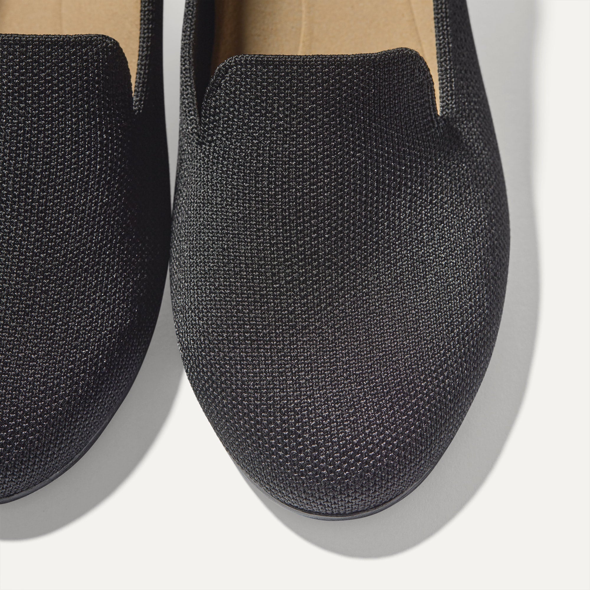 479_Daily_Loafer_Black_Toe_detailMacro_6565.jpg