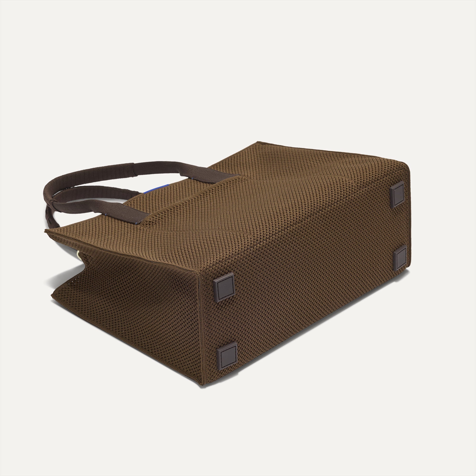 483_ClassicTote-WovenThroughHandle_CinnamonOpenKnit_Bottom_5345.jpg