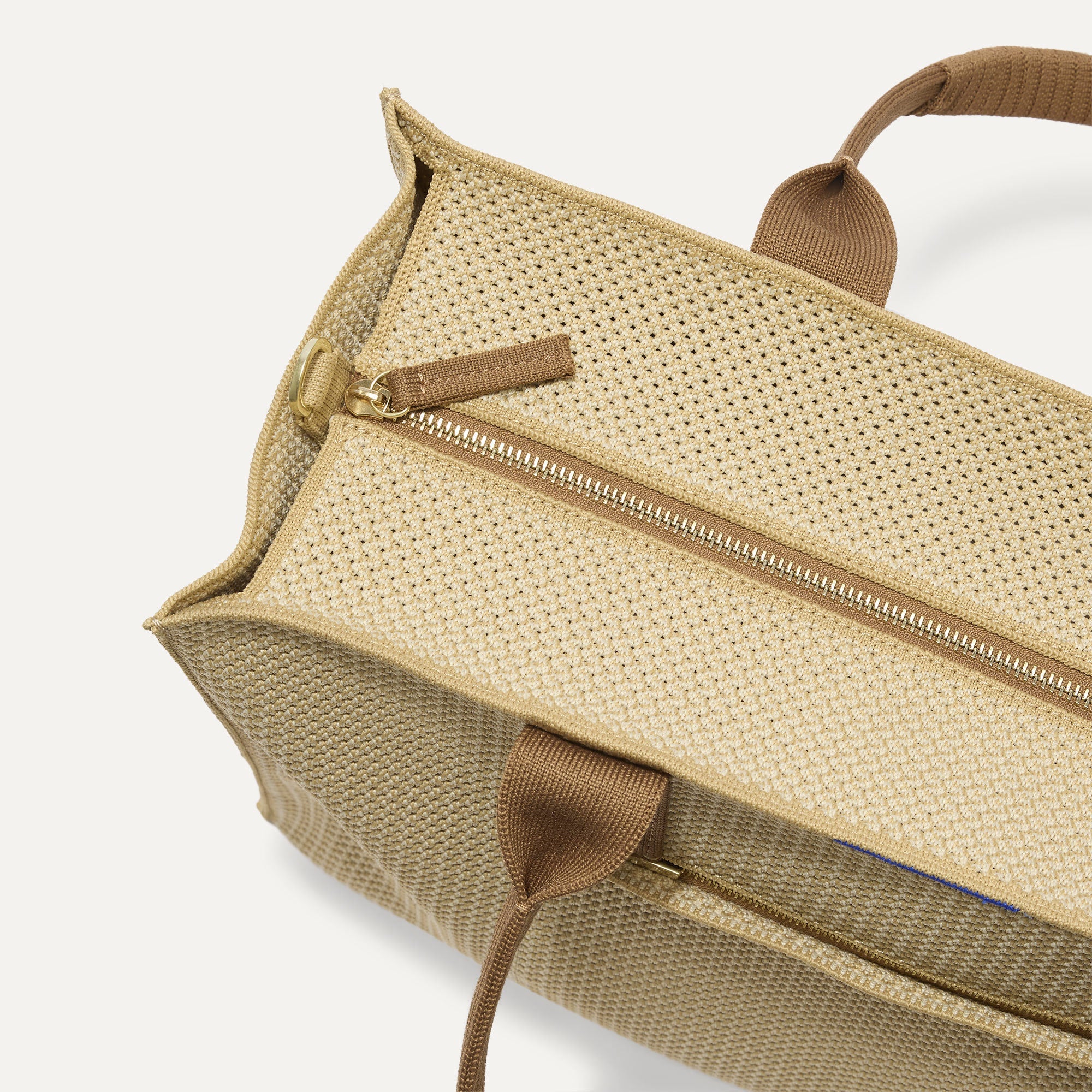 483_ClassicTote-WovenThroughHandle_MacadamiaOpen-Knit_TopZipper_5457.jpg