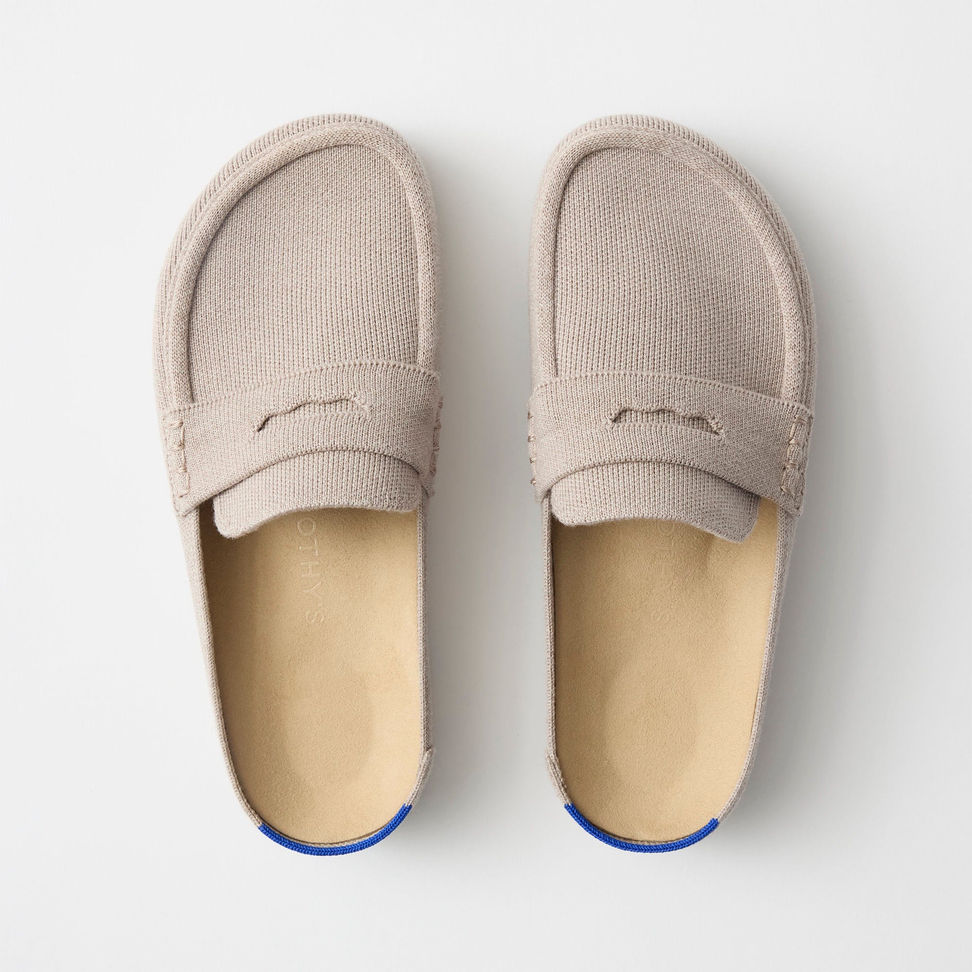 510_PennyClog_Dove_PrimaryOverhead_9779.jpg