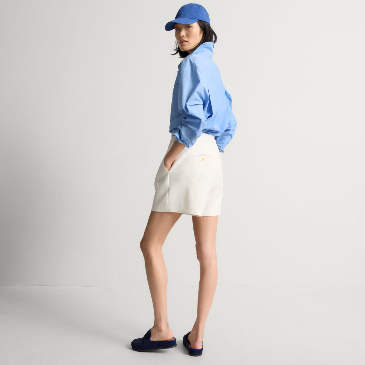 511_ReVelvet_Penny_Clog_Navy_On_Figure_2007_pdp_Large_f16059a0-2da9-4fb1-9964-67696ed2344f.jpg